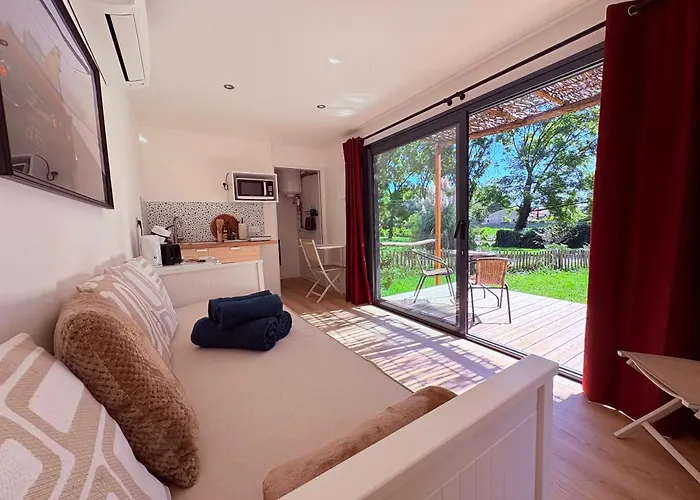 Oasis Apartment